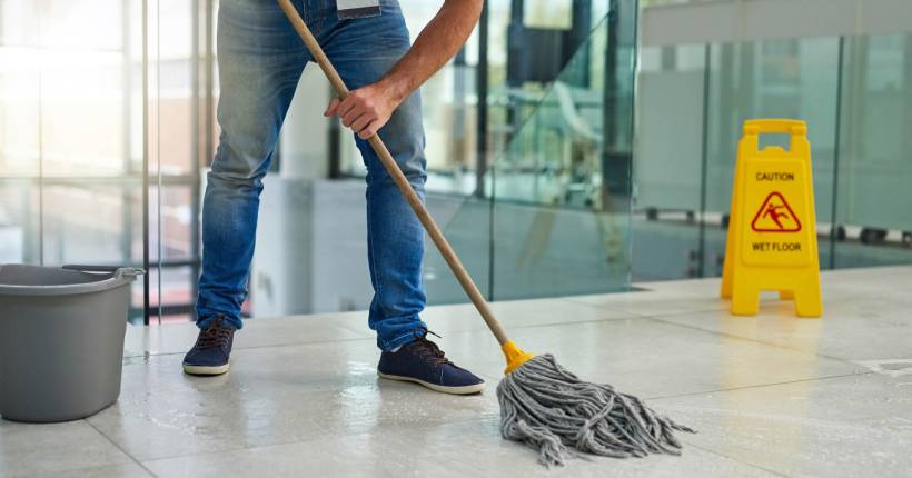 Commercial cleaning services in Kew